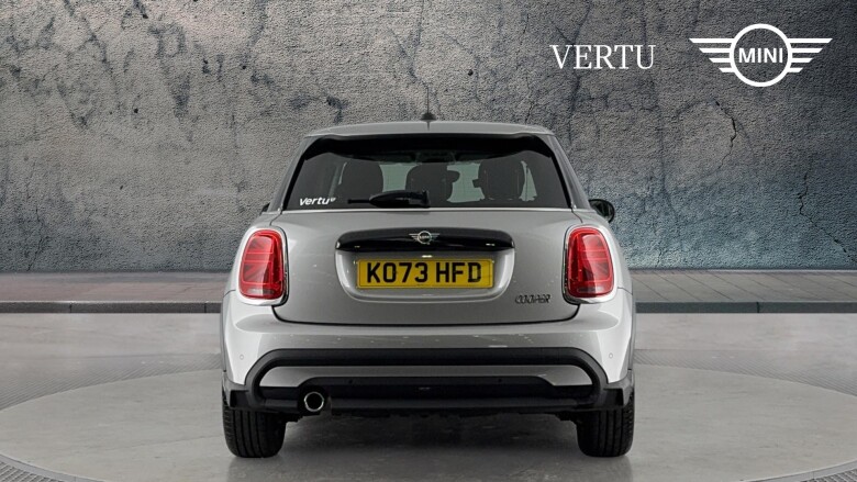 MINI Hatchback 1.5 Cooper Classic Premium 5dr Auto Petrol Hatchback